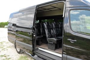 Houston Van Rental Pricing, Best, Top, Travel, Vacation, Local, Cargo, Sports Teams, Business, Limo, Executive, Lowest Rates, Daily